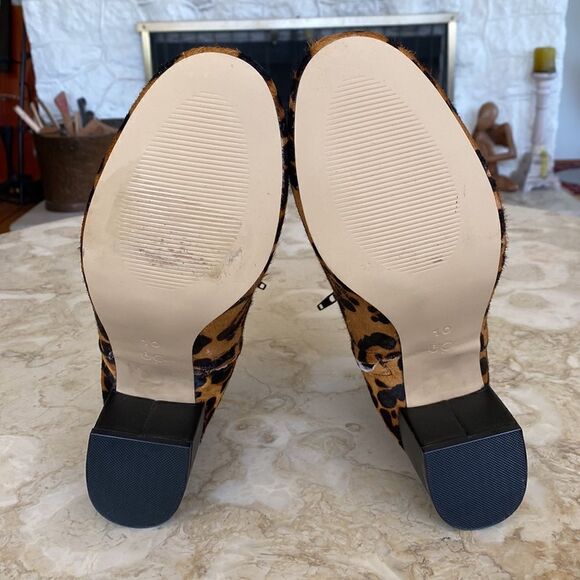 NWOT Urban Outfitters Pony Hair Leopard Print Ankle Boots - Picture 11 of 13